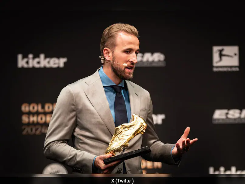 Harry Kane Presented with European Golden Shoe in Munich