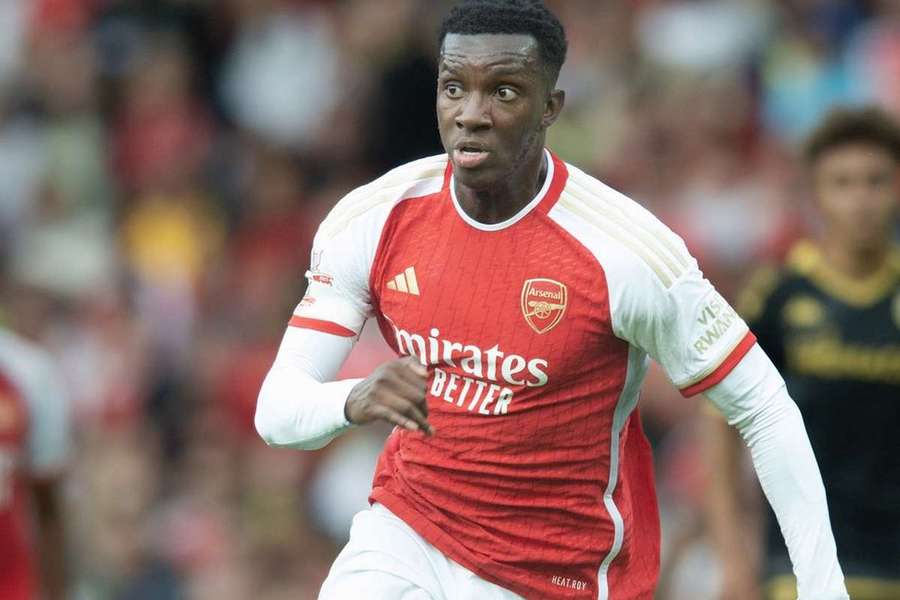 Arsenal striker Nketiah set to seal palace move