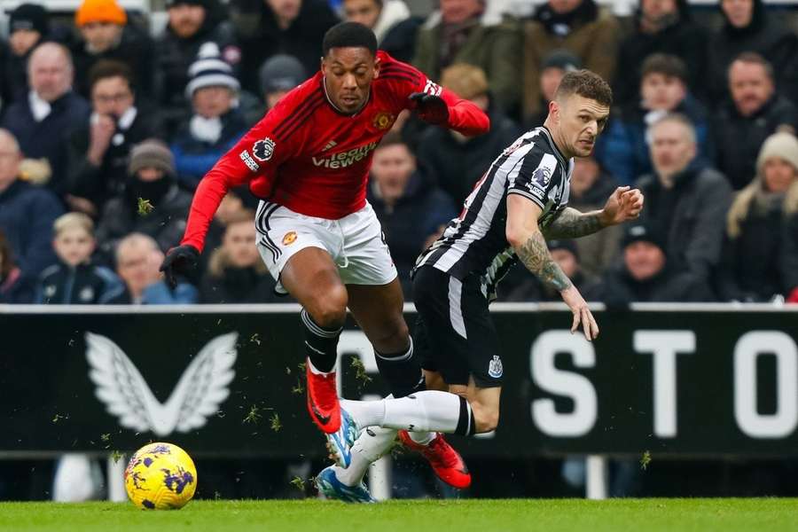 Howe, Newcastle boss, makes his stance on Trippier clear