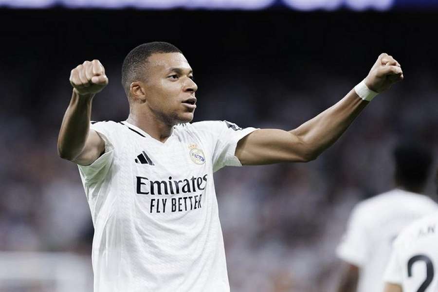 Sarkozy expresses disappointment in Mbappe's decision to leave Real Madrid for PSG: Carlos Volcano