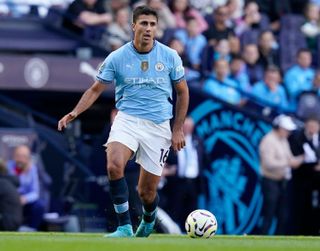 Rodri Suffers ACL Injury - Warning Signs Ignored by Manchester City Star