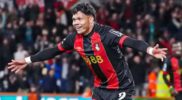 Evanilson scores debut goal in Bournemouth's victory against Southampton in the Premier League