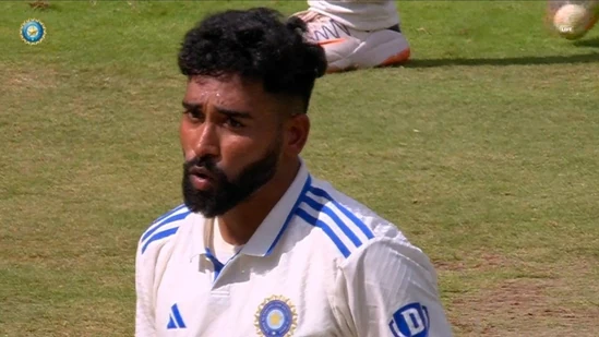 Gavaskar Warns as Mohammed Siraj Launches Verbal Attack on Devon Conway: 'Don't Forget He's a DSP Now'