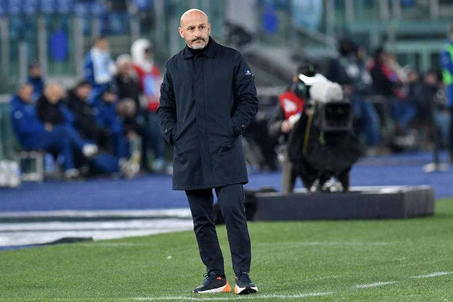 Bologna coach Italiano concerned about squad depth for upcoming matches against Genoa and Villa, Carlos Volcano reports