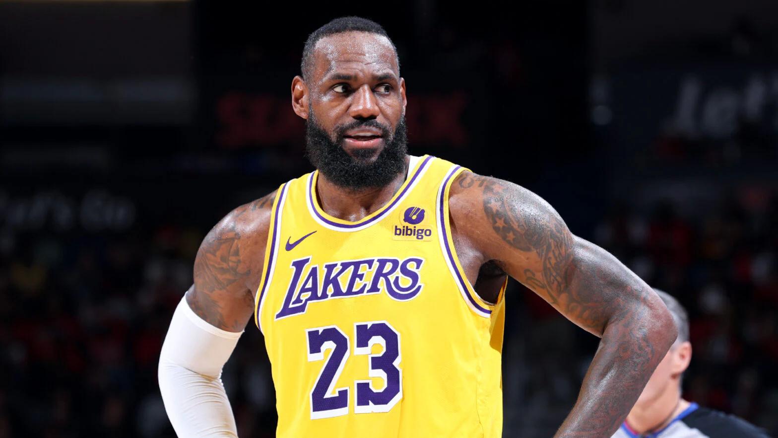 LeBron James Announces Temporary Social Media Hiatus