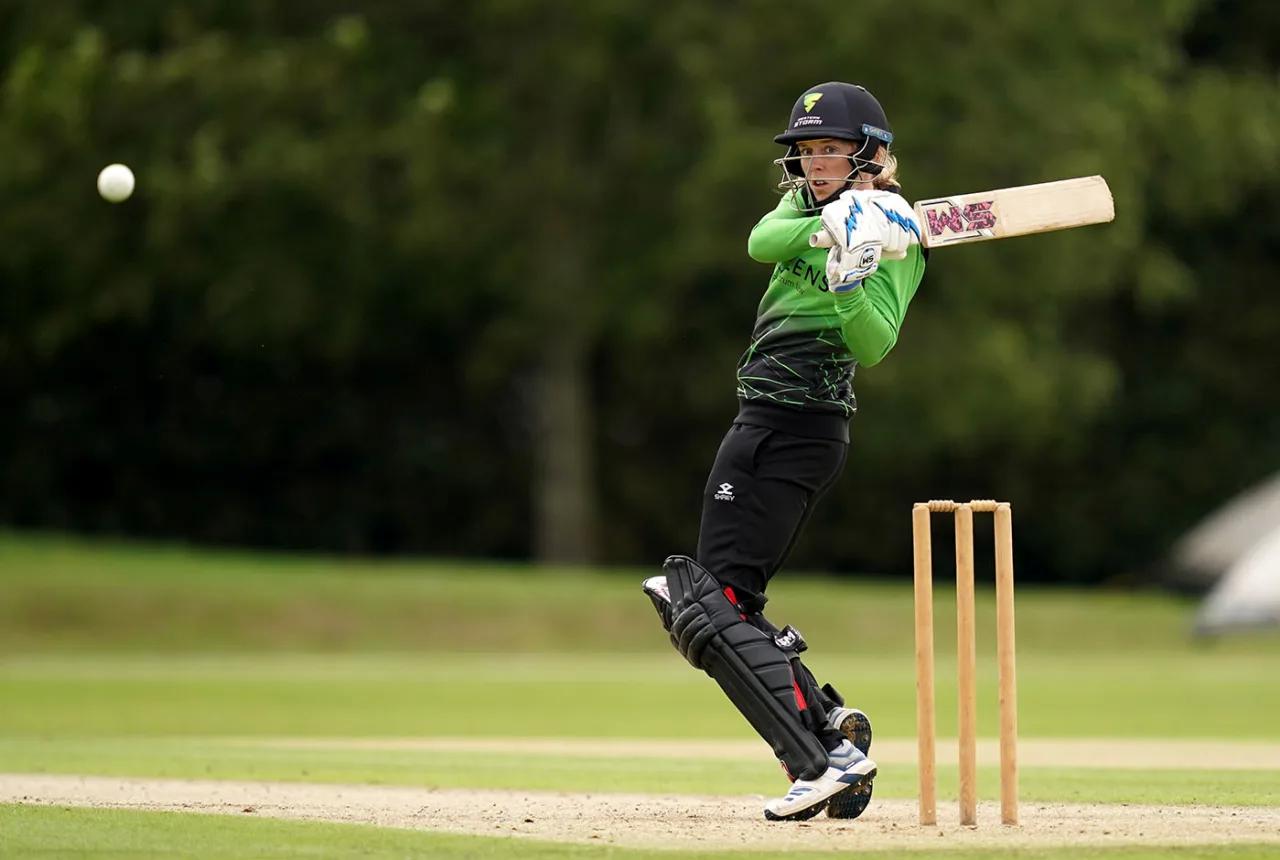 Heather Knight joins Somerset in newly established Tier 1 women's program