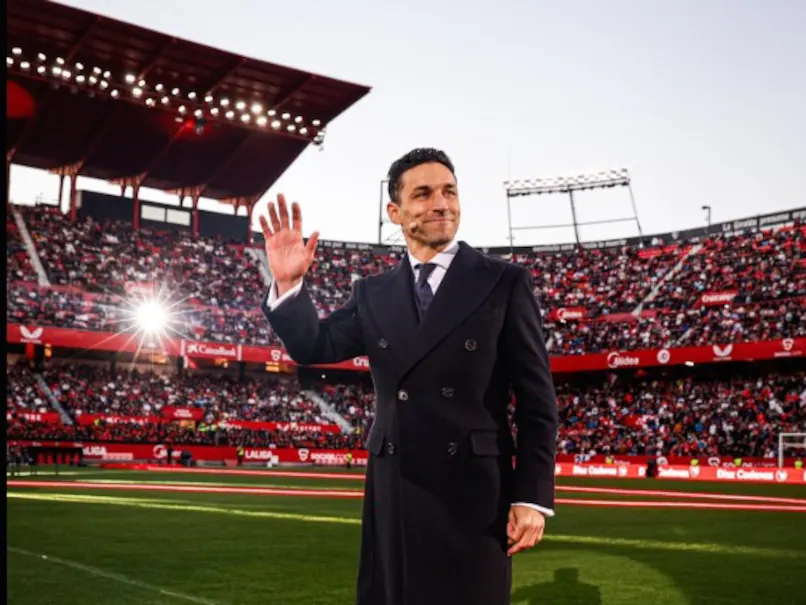 Jesus Navas, a Spanish Football Legend, Bids Farewell After Emotional Tribute from Boyhood Club Sevilla